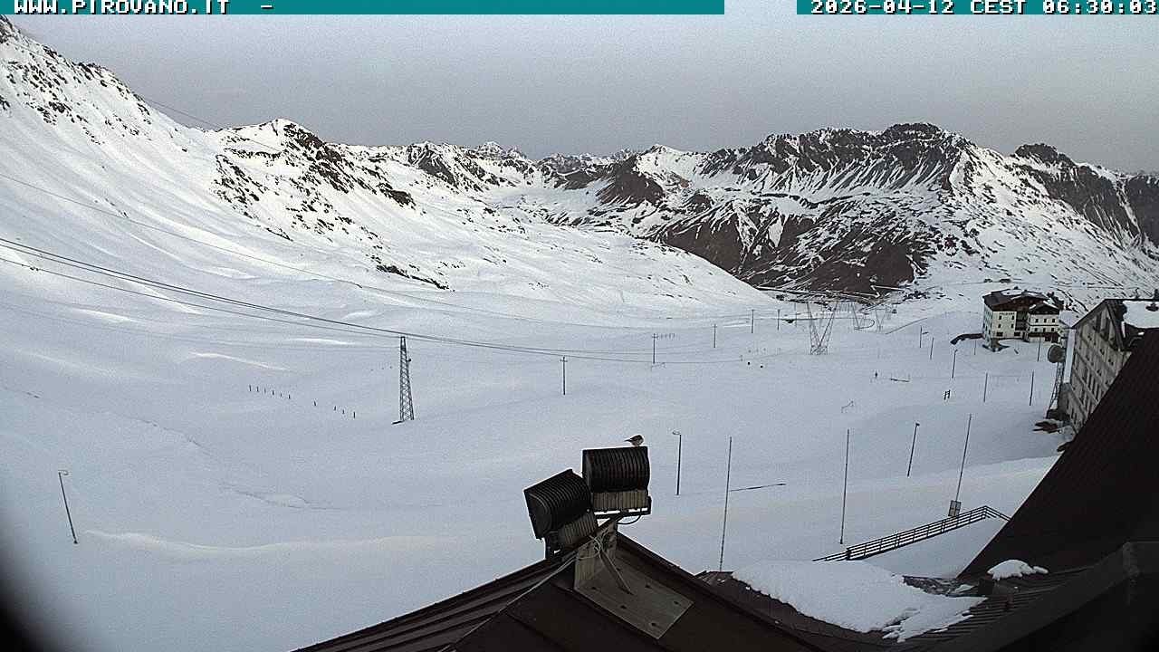 Archived image Webcam Valle del Braulio, Passo Stelvio
