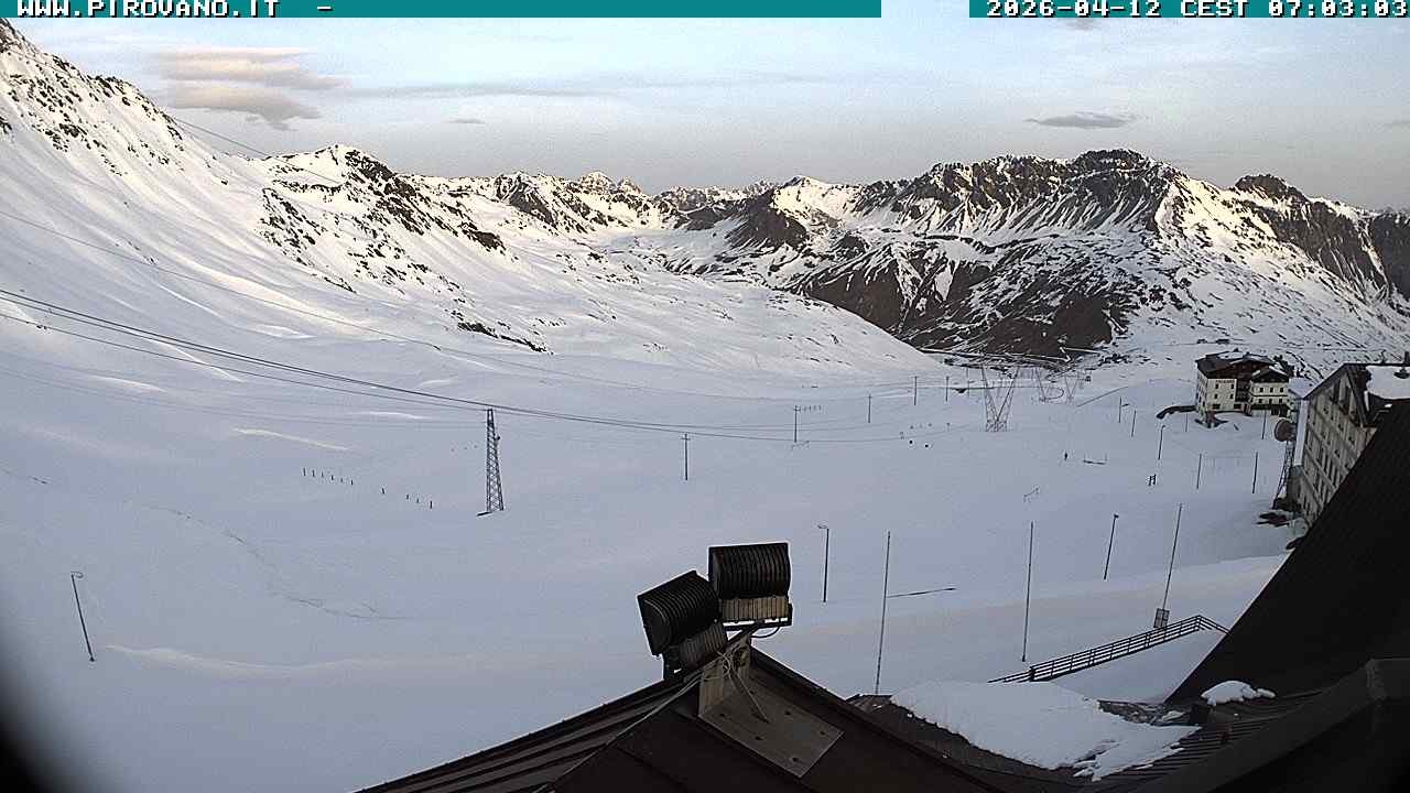 Archived image Webcam Valle del Braulio, Passo Stelvio
