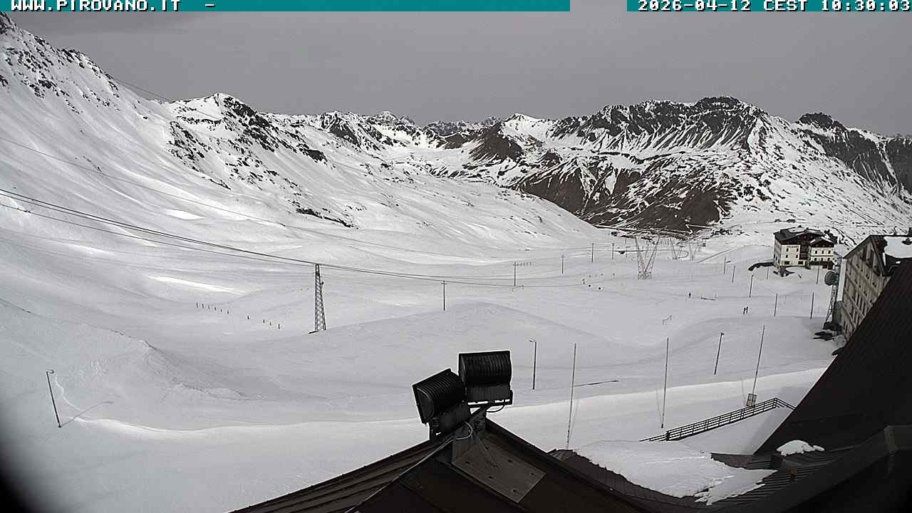 Archived image Webcam Valle del Braulio, Passo Stelvio
