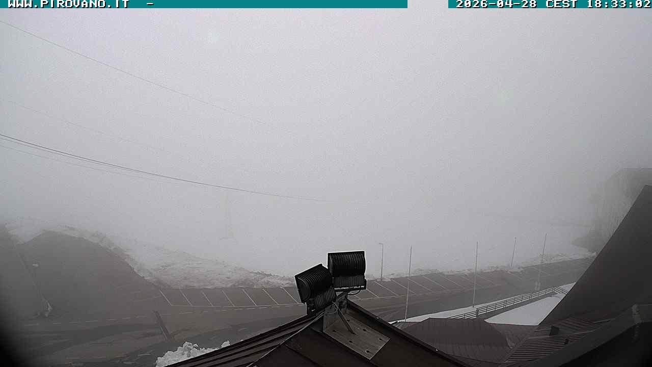 Archiv Foto Webcam Passhöhe Stilfserjoch, Valle del Braulio