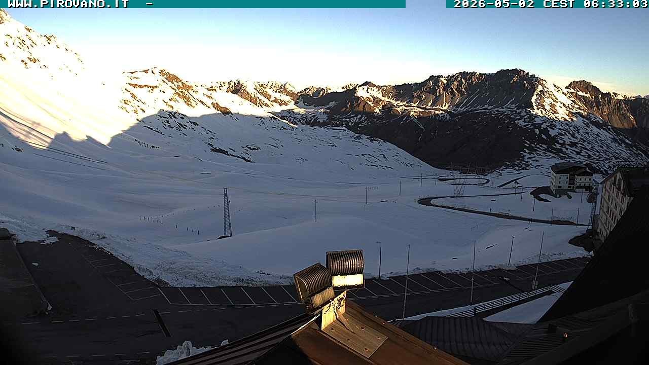 Archived image Webcam Valle del Braulio, Passo Stelvio