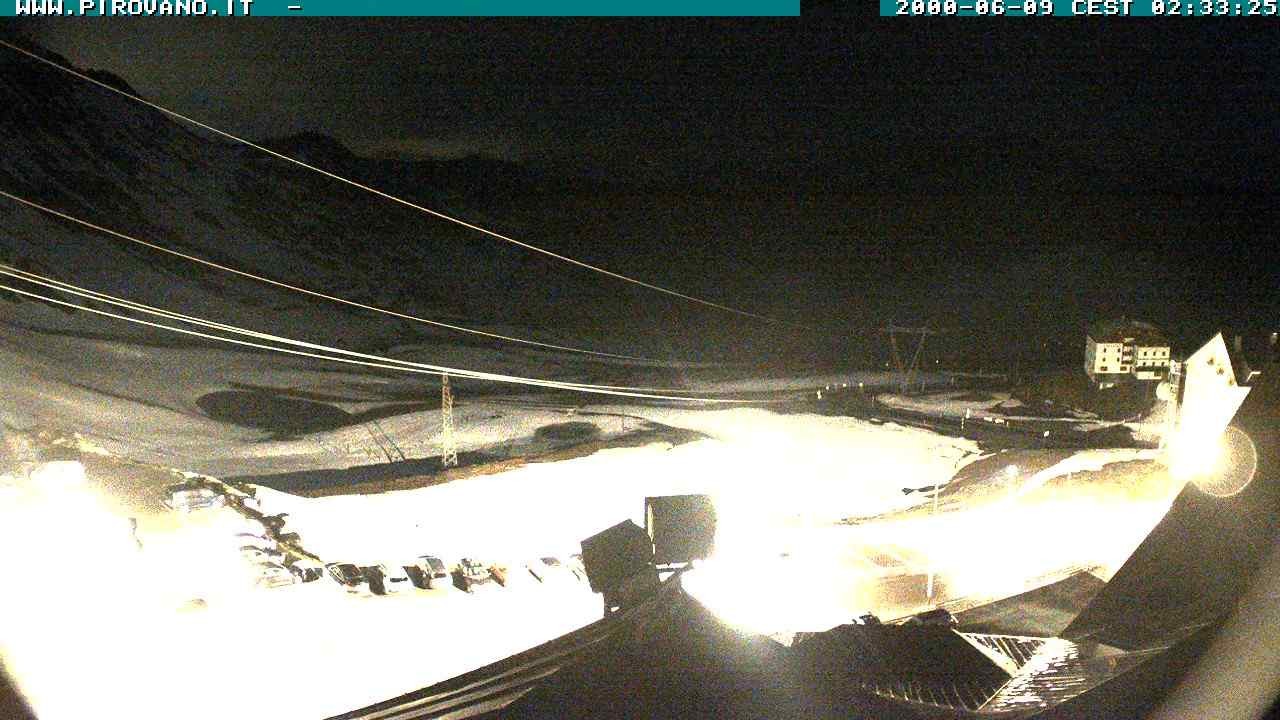 Archiv Foto Webcam Passhöhe Stilfserjoch, Valle del Braulio