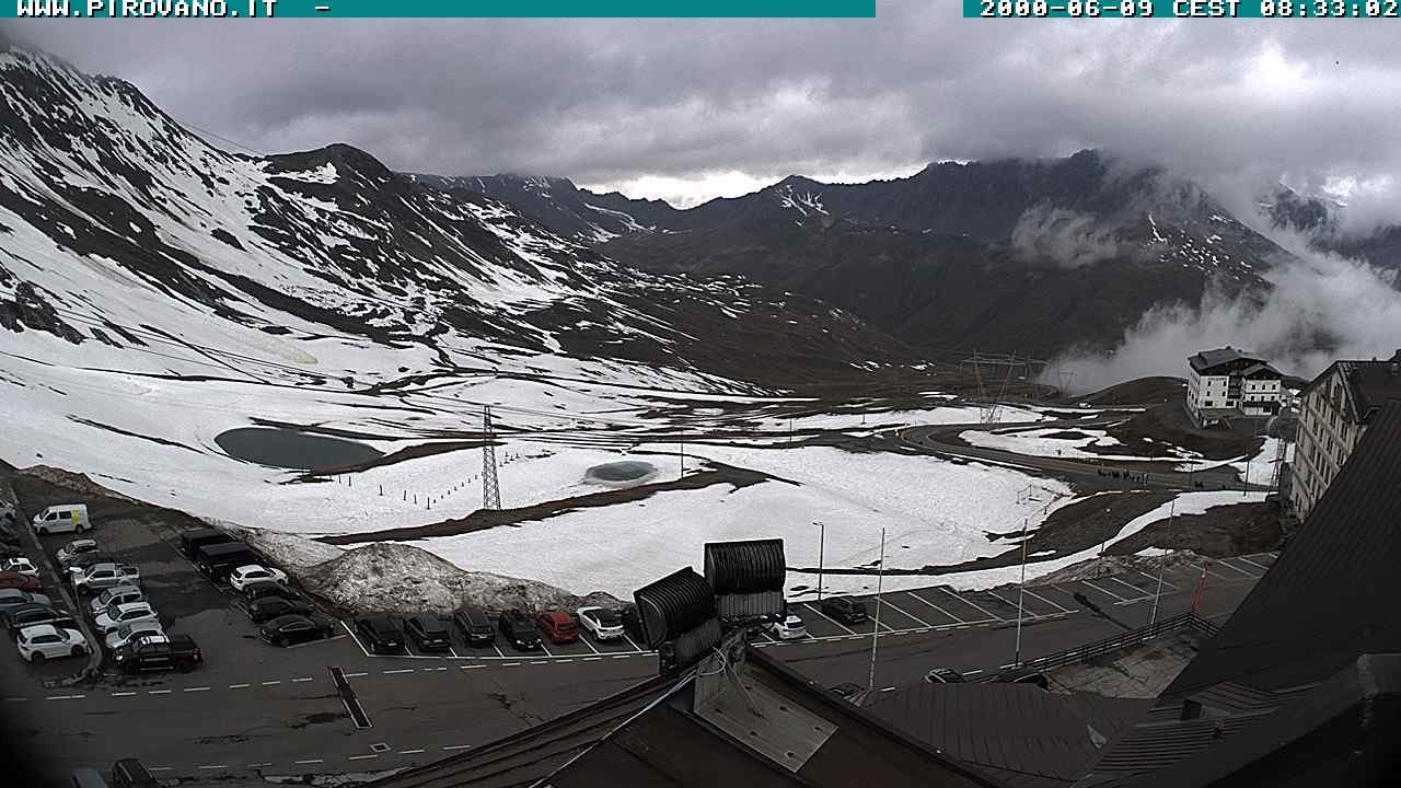 Archiv Foto Webcam Passhöhe Stilfserjoch, Valle del Braulio