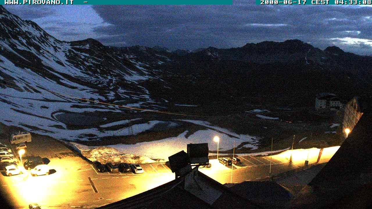 Archived image Webcam Valle del Braulio, Passo Stelvio