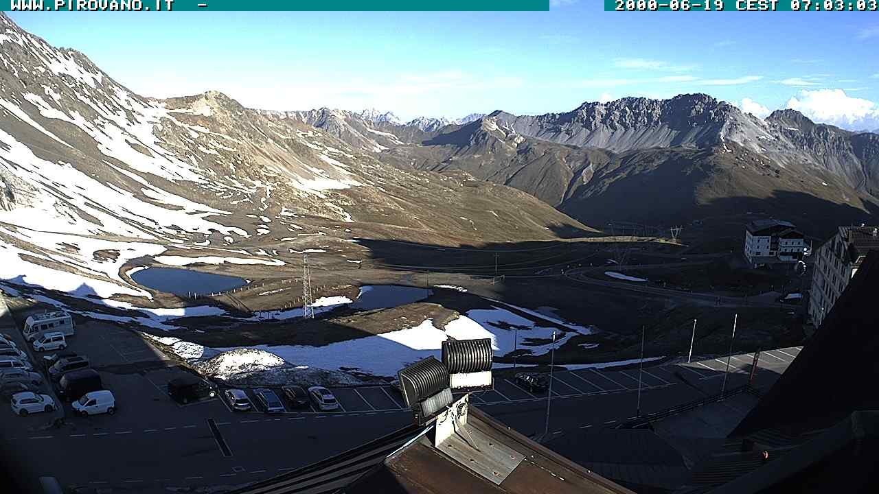Archiv Foto Webcam Passhöhe Stilfserjoch, Valle del Braulio