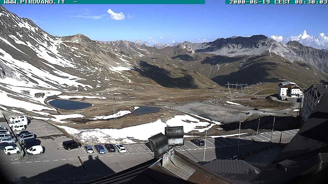 Archiv Foto Webcam Passhöhe Stilfserjoch, Valle del Braulio