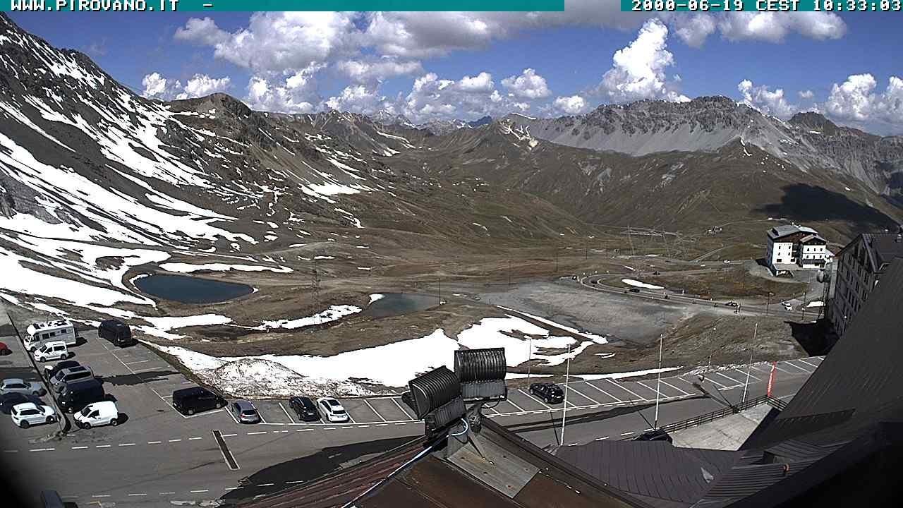 Archiv Foto Webcam Passhöhe Stilfserjoch, Valle del Braulio