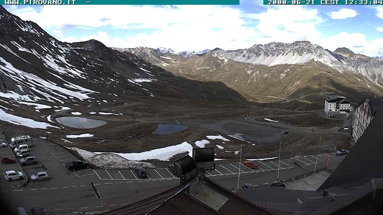 Archiv Foto Webcam Passhöhe Stilfserjoch, Valle del Braulio