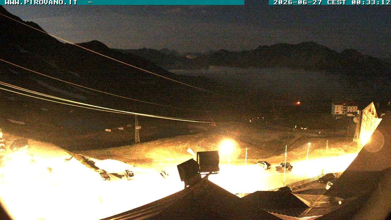 Archiv Foto Webcam Passhöhe Stilfserjoch, Valle del Braulio