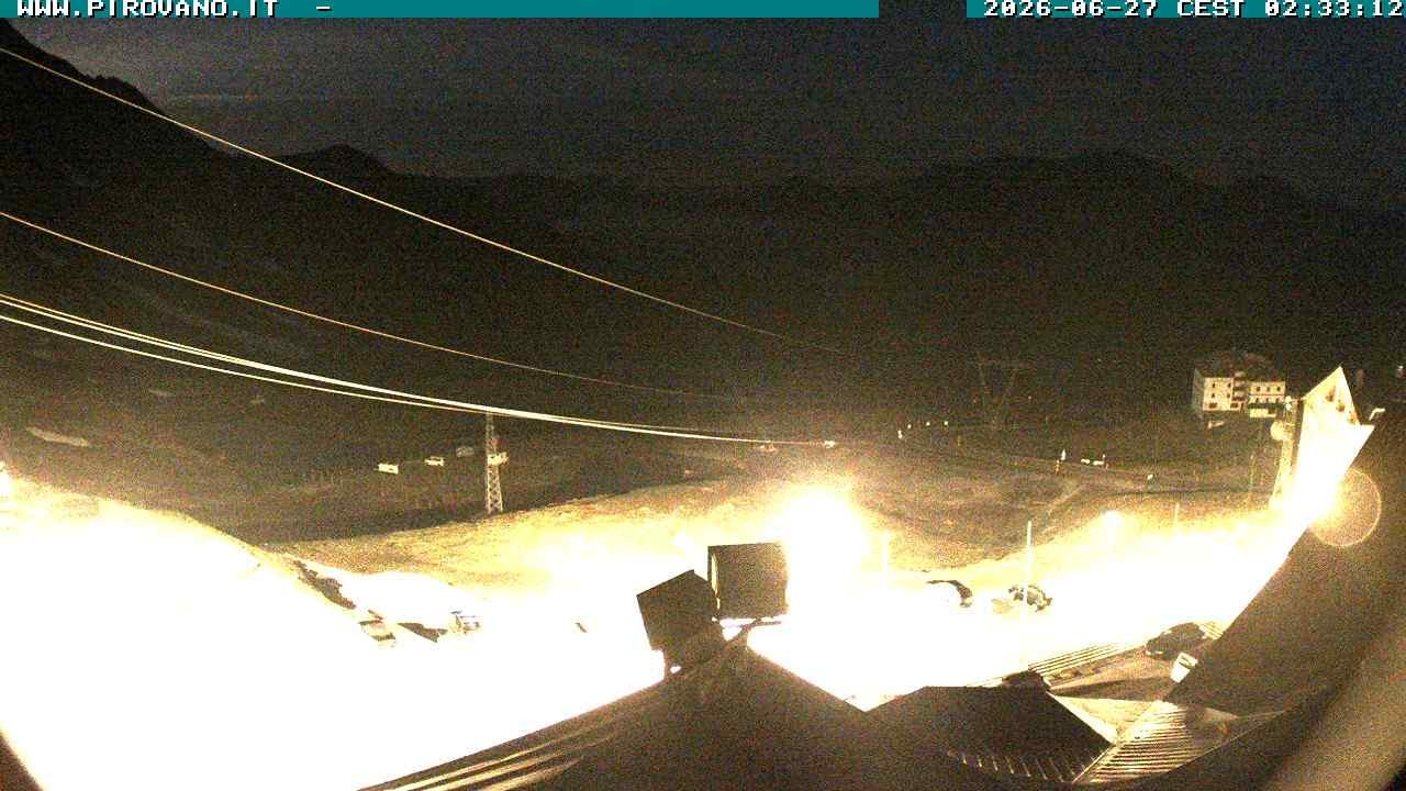Archiv Foto Webcam Passhöhe Stilfserjoch, Valle del Braulio
