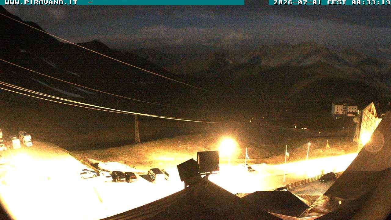 Archiv Foto Webcam Passhöhe Stilfserjoch, Valle del Braulio