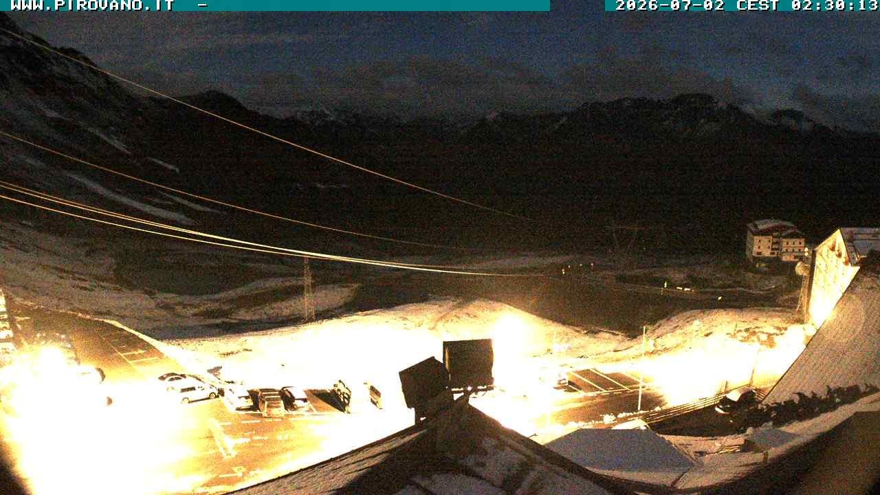 Archiv Foto Webcam Passhöhe Stilfserjoch, Valle del Braulio