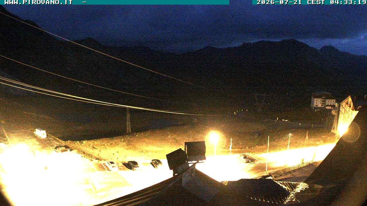Archiv Foto Webcam Passhöhe Stilfserjoch, Valle del Braulio