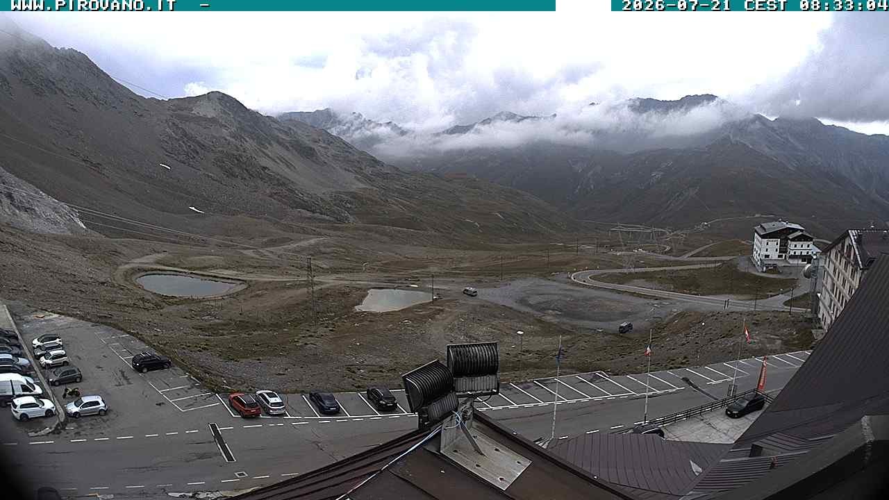Archiv Foto Webcam Passhöhe Stilfserjoch, Valle del Braulio
