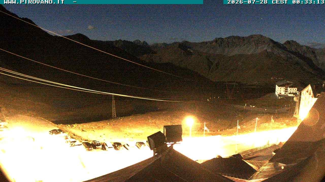 Archiv Foto Webcam Passhöhe Stilfserjoch, Valle del Braulio