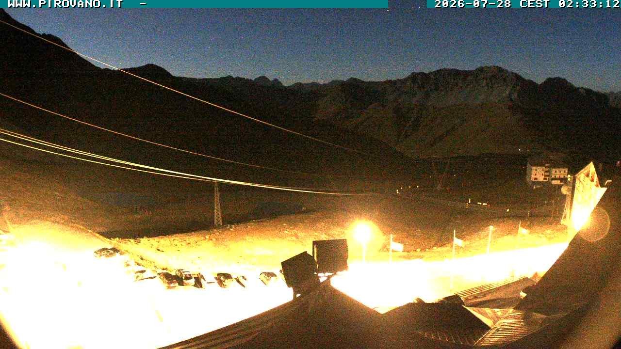 Archiv Foto Webcam Passhöhe Stilfserjoch, Valle del Braulio