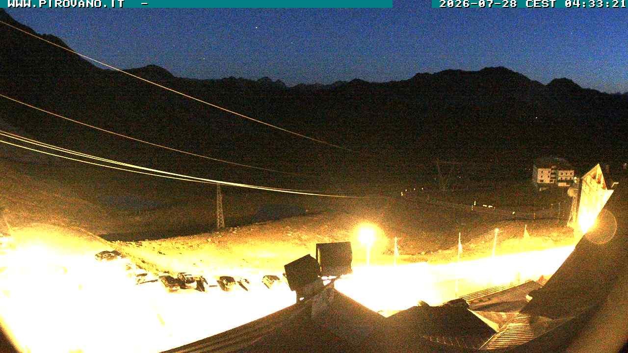 Archiv Foto Webcam Passhöhe Stilfserjoch, Valle del Braulio