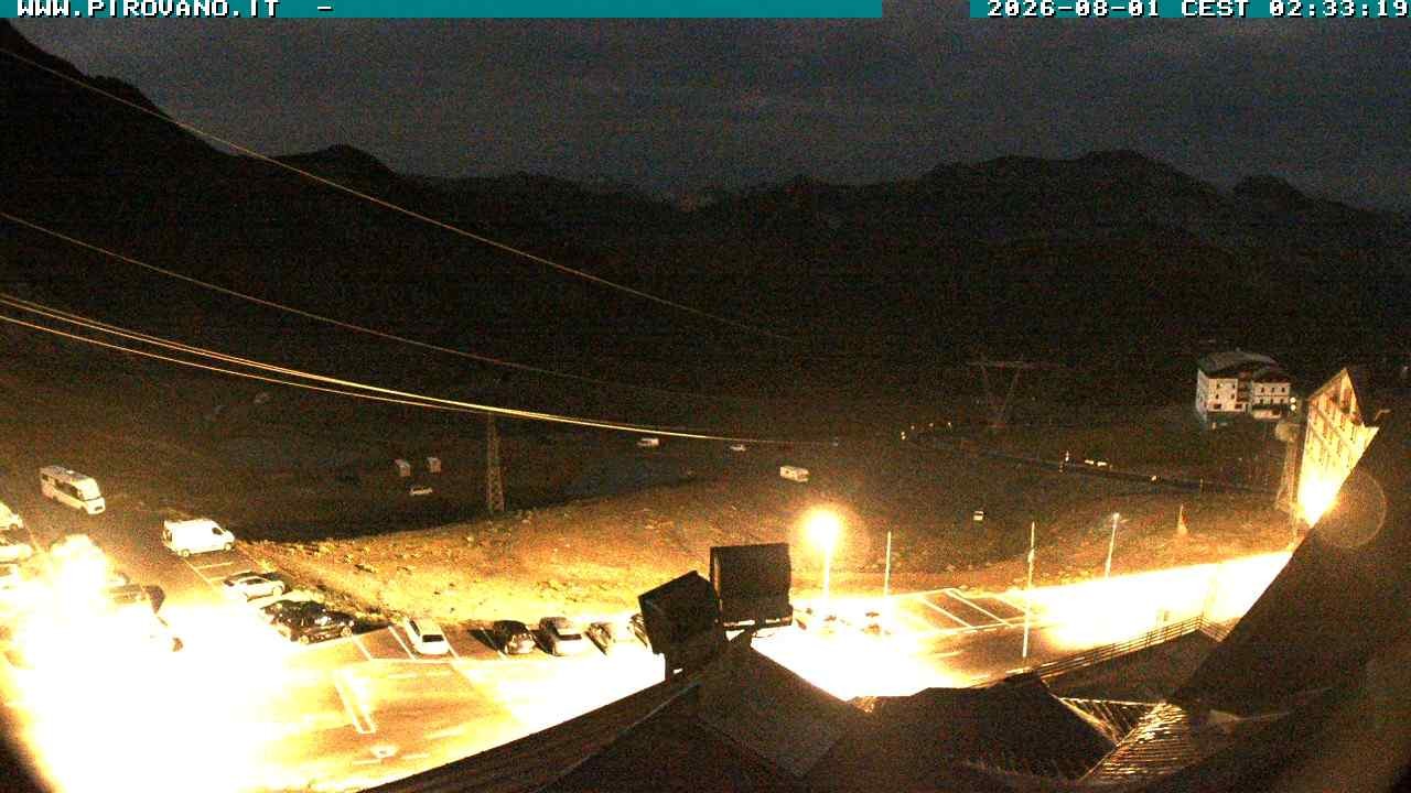 Archiv Foto Webcam Passhöhe Stilfserjoch, Valle del Braulio