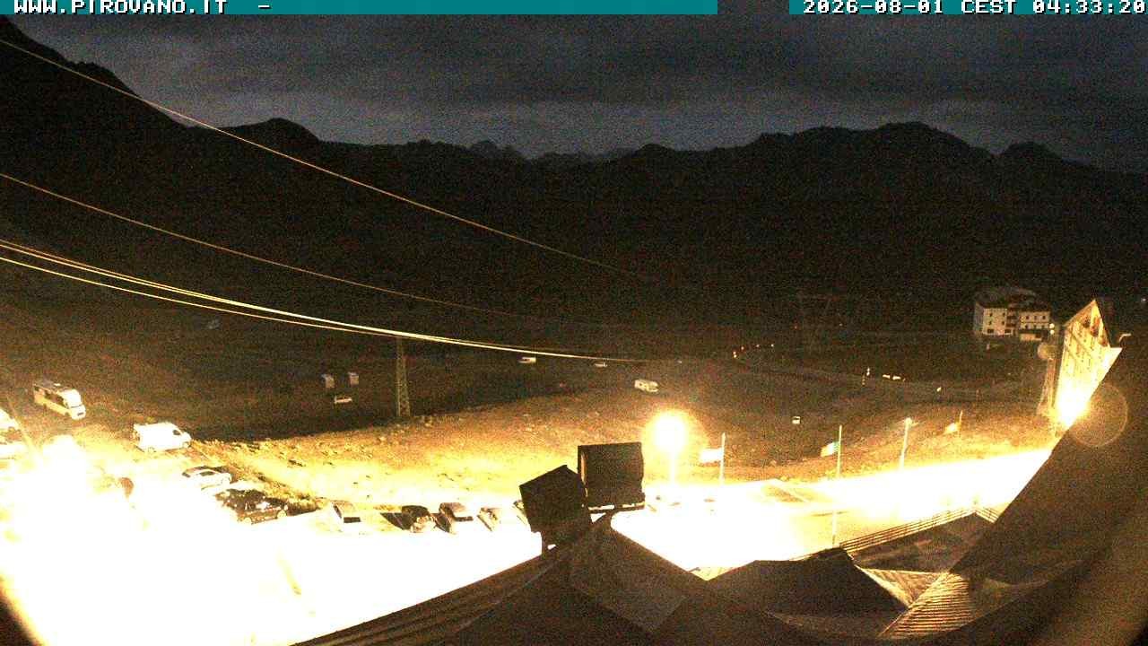 Archiv Foto Webcam Passhöhe Stilfserjoch, Valle del Braulio