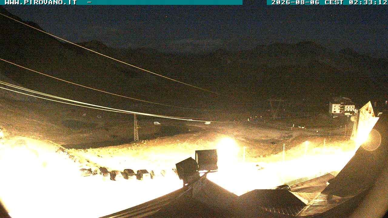 Archiv Foto Webcam Passhöhe Stilfserjoch, Valle del Braulio