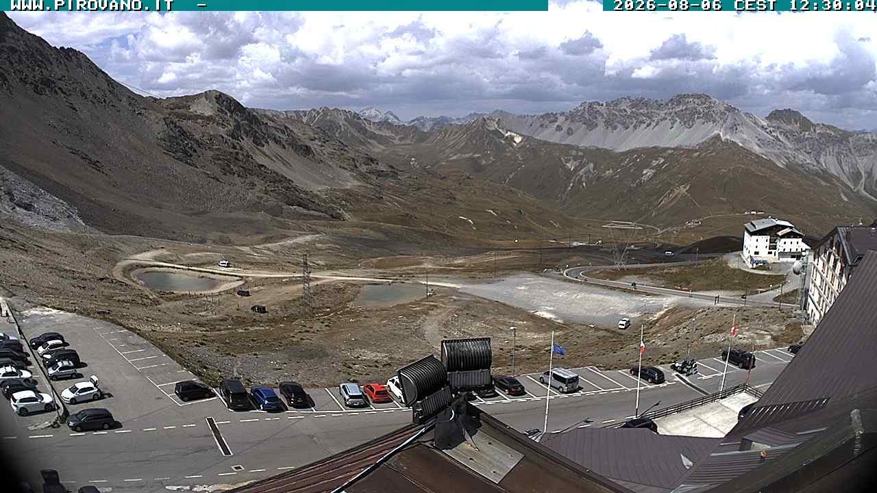 Archiv Foto Webcam Passhöhe Stilfserjoch, Valle del Braulio