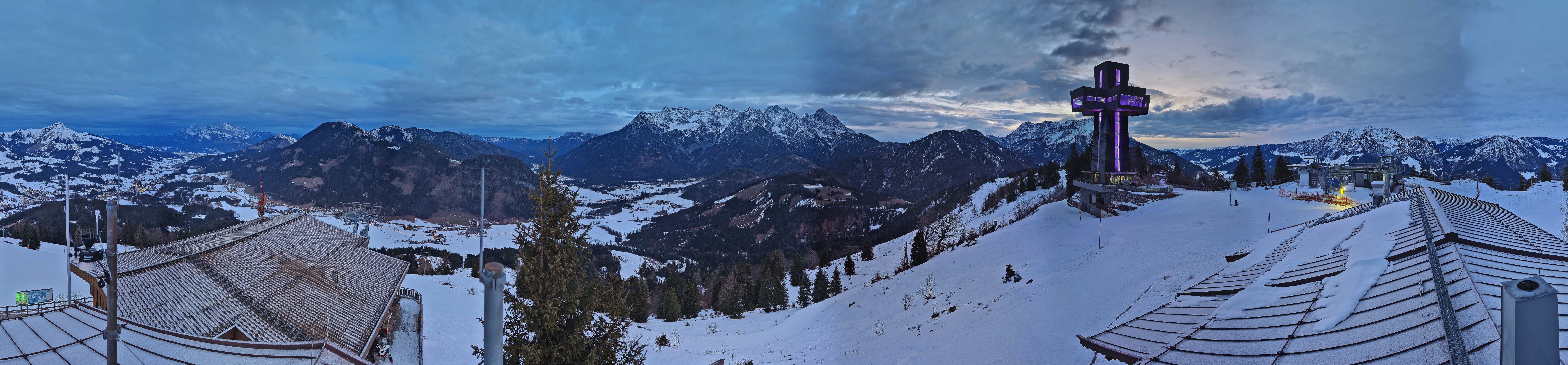 Archiv Foto Webcam Jakobskreuz im Pillerseetal