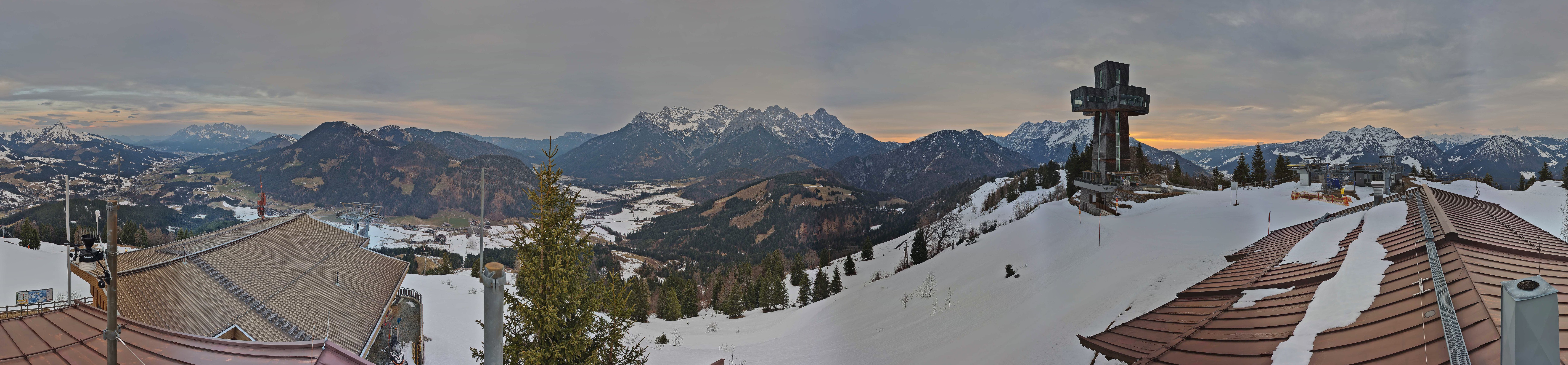 Archiv Foto Webcam Jakobskreuz im Pillerseetal