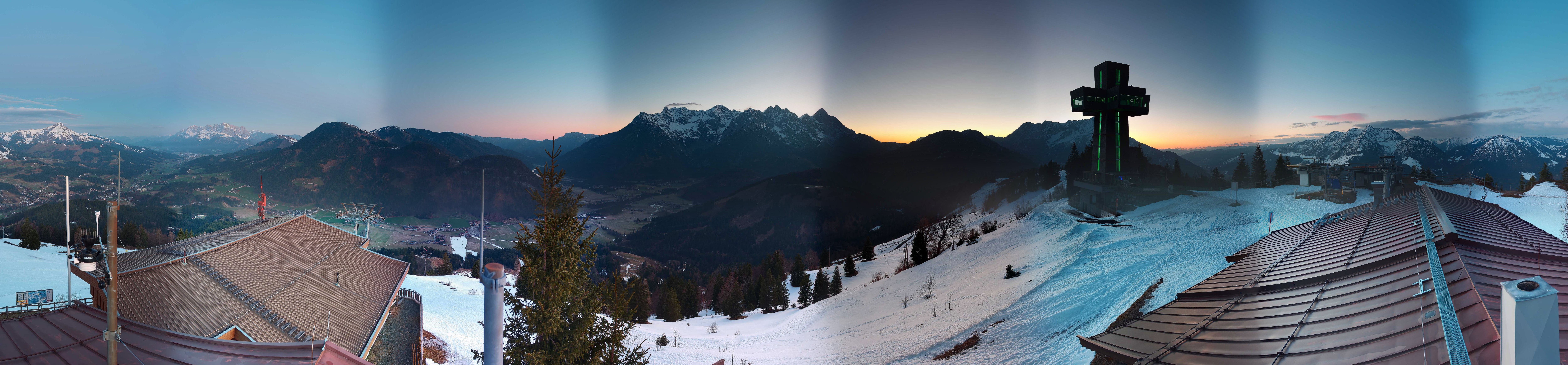 Archiv Foto Webcam Jakobskreuz im Pillerseetal