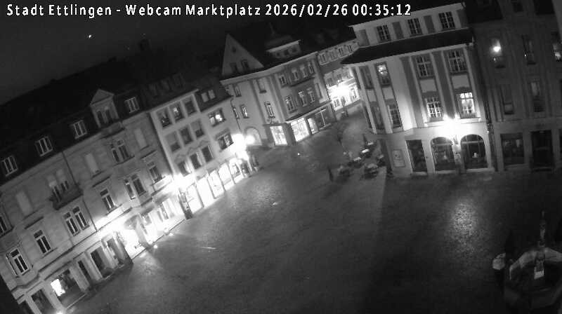 Archived image Webcam Market place in Ettlingen