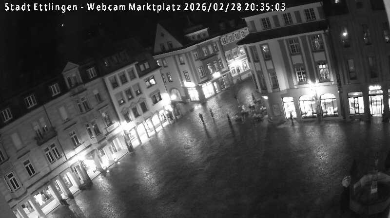 Archived image Webcam Market place in Ettlingen