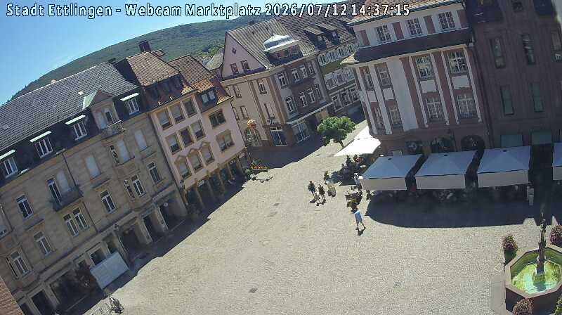 Archived image Webcam Market place in Ettlingen
