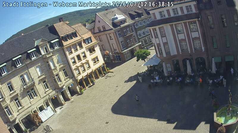 Archived image Webcam Market place in Ettlingen