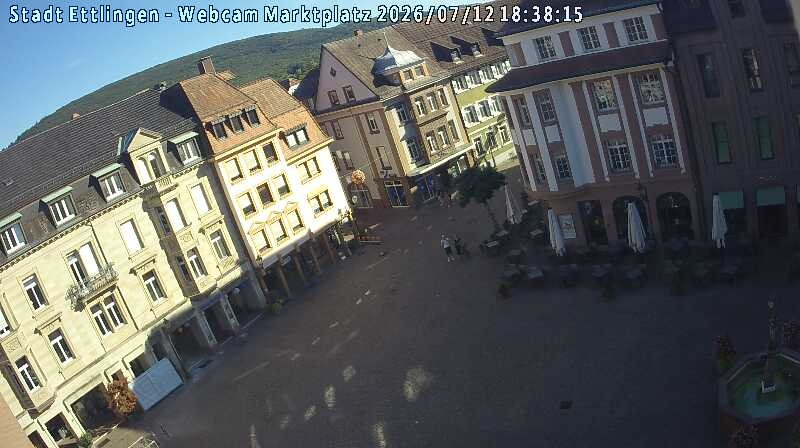 Archived image Webcam Market place in Ettlingen