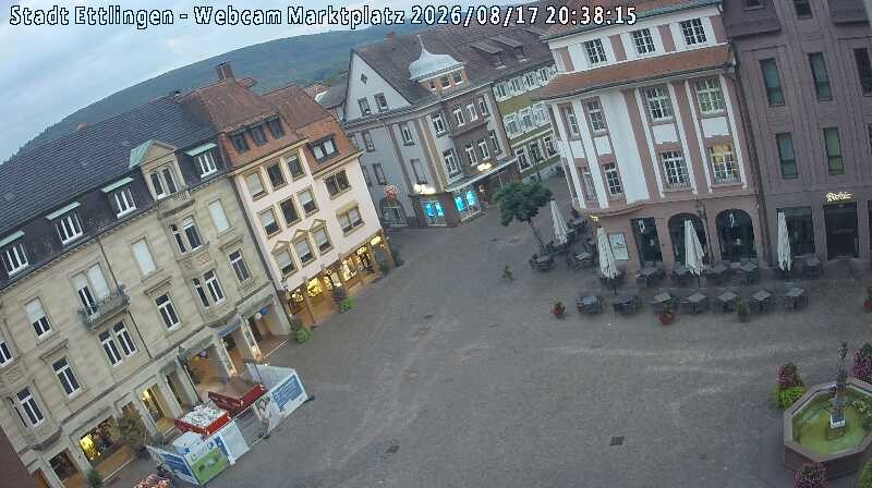 Archived image Webcam Market place in Ettlingen