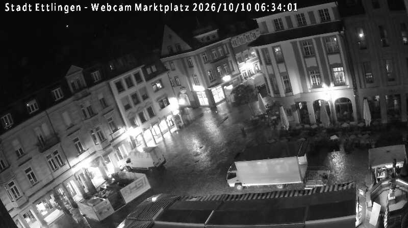 Archived image Webcam Market place in Ettlingen