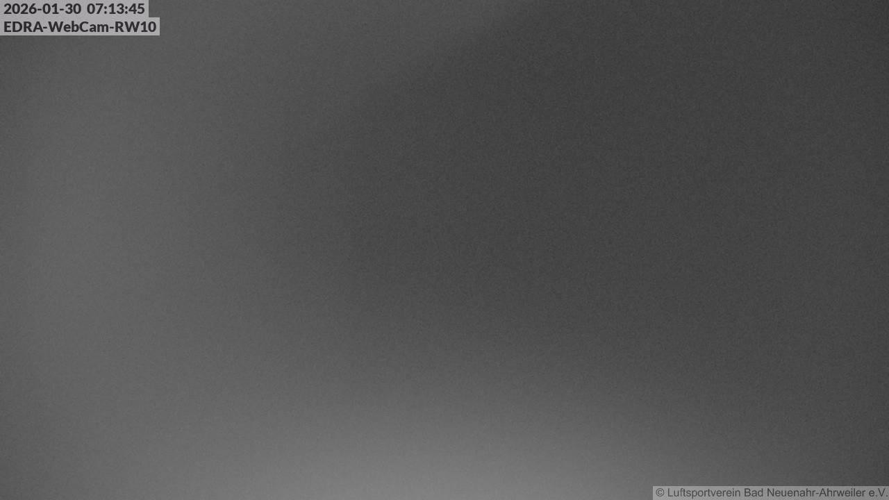 Archiv Foto Webcam Bad Neuenahr-Ahrweiler: Blick auf die Piste 10 des Luftsportverein