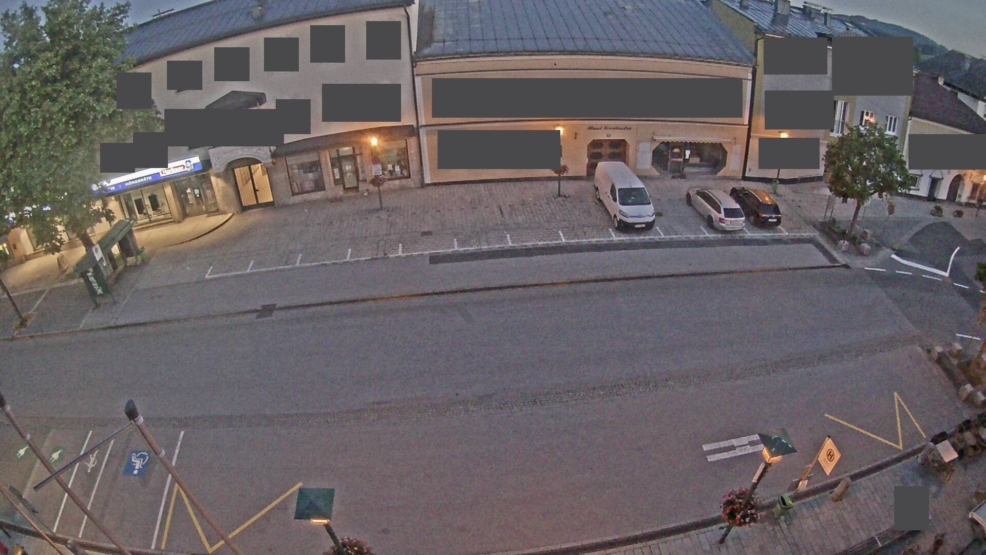 Archiv Foto Webcam Stadtplatz in Neumarkt am Wallersee