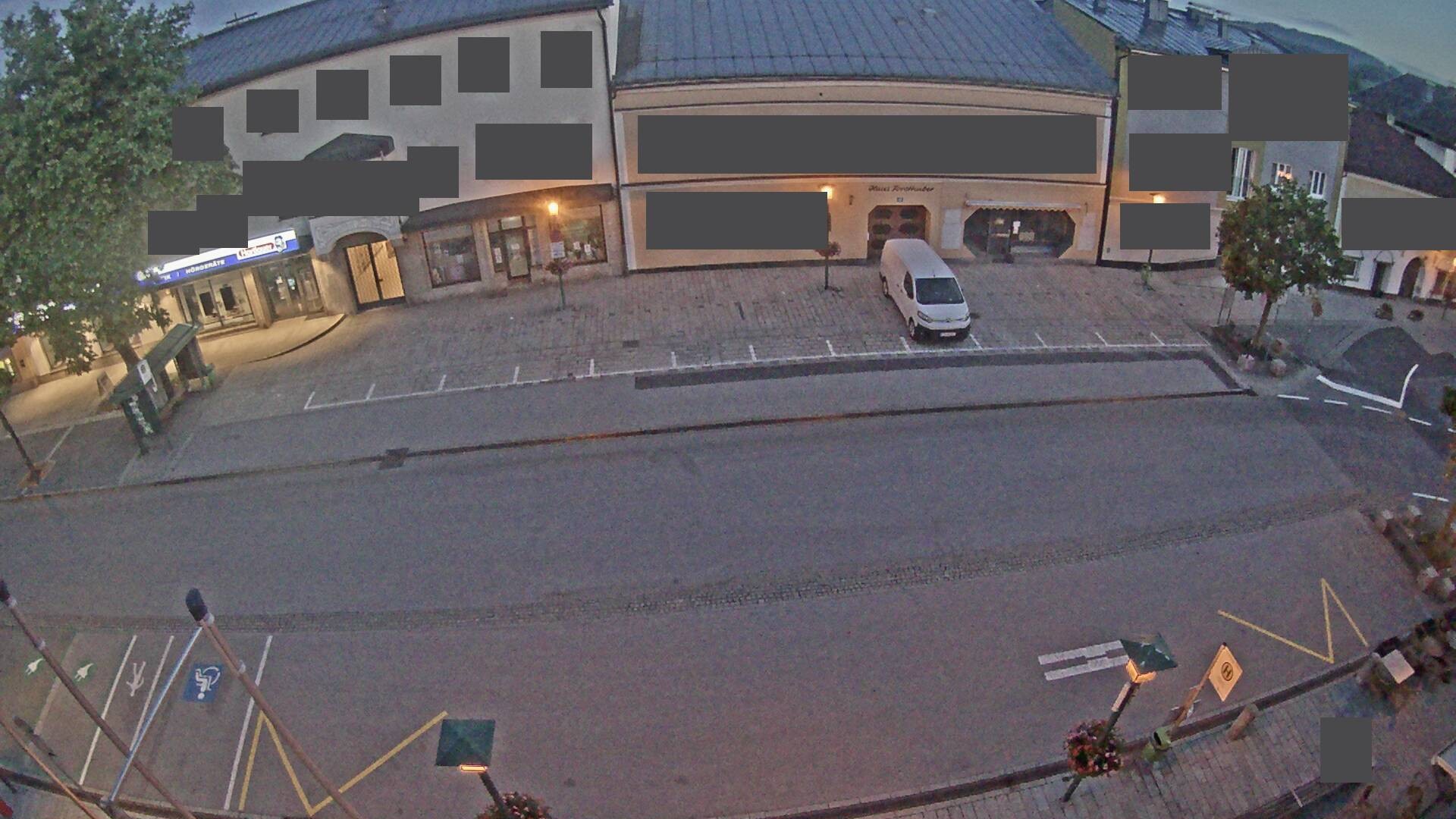 Archiv Foto Webcam Stadtplatz in Neumarkt am Wallersee