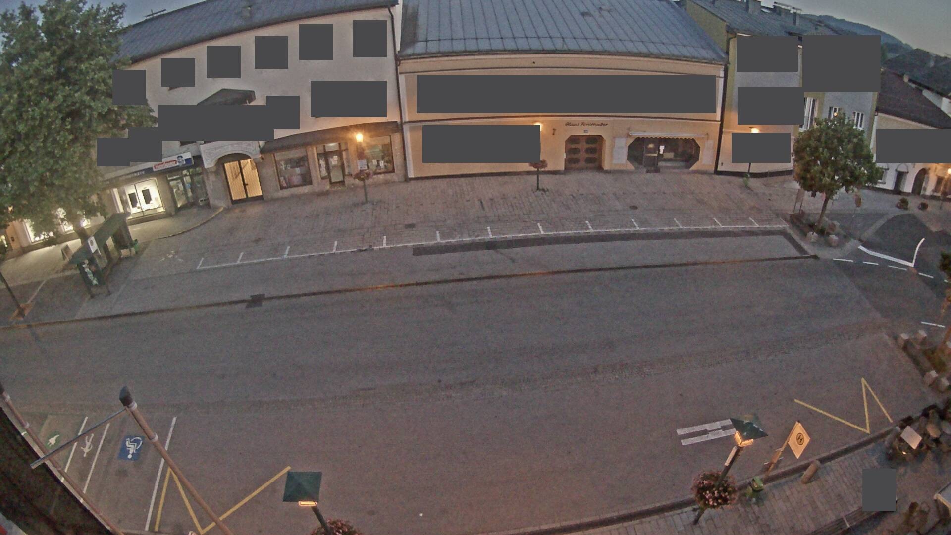 Archiv Foto Webcam Stadtplatz in Neumarkt am Wallersee