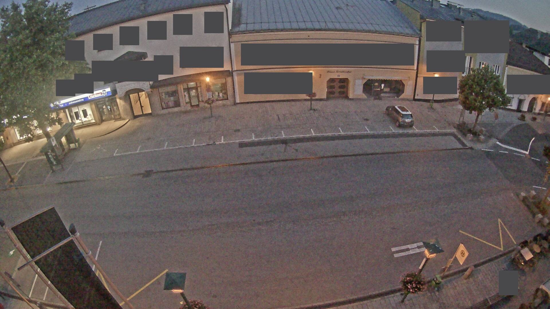 Archiv Foto Webcam Stadtplatz in Neumarkt am Wallersee