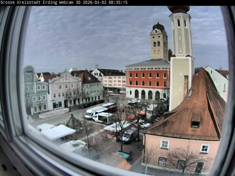 Archiv Foto Webcam Erding: Schrannenplatz und Kirche