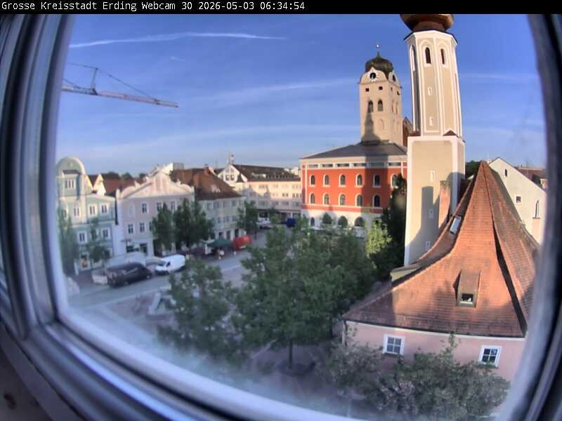 Archiv Foto Webcam Erding: Schrannenplatz und Kirche