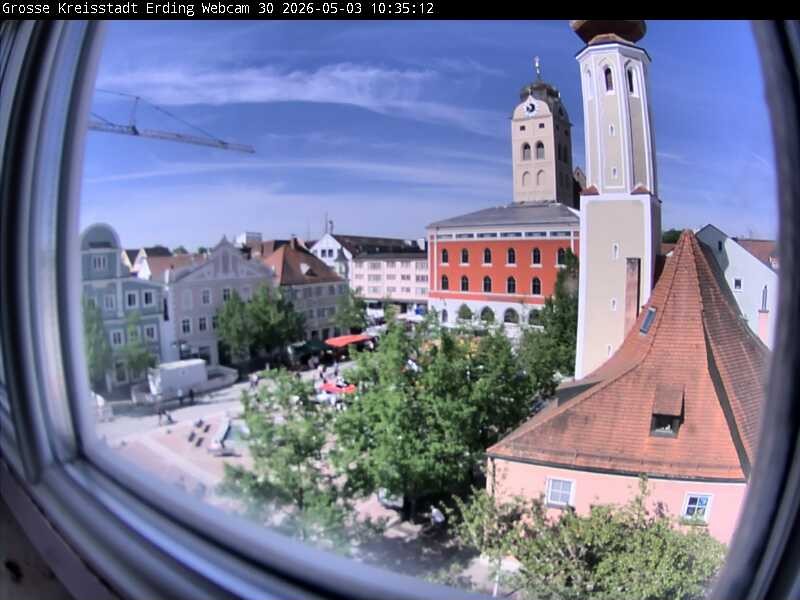 Archiv Foto Webcam Erding: Schrannenplatz und Kirche