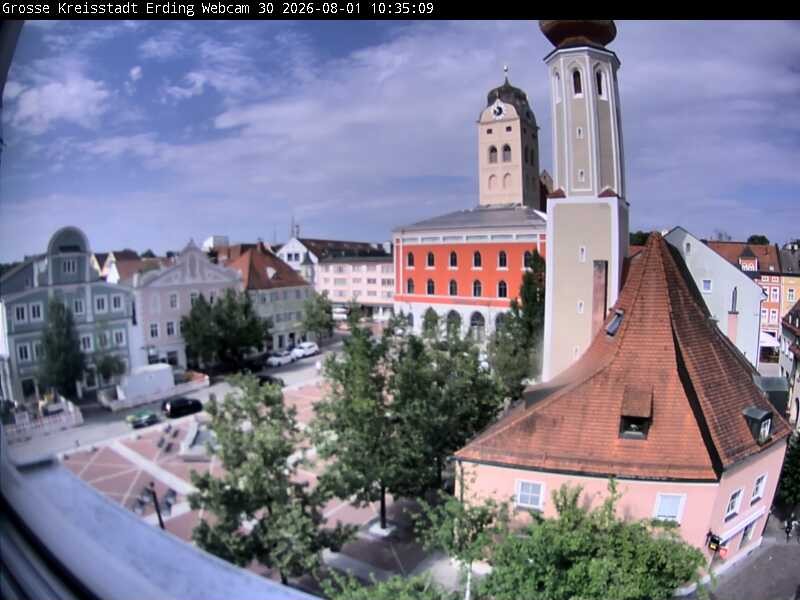 Archiv Foto Webcam Erding: Schrannenplatz und Kirche
