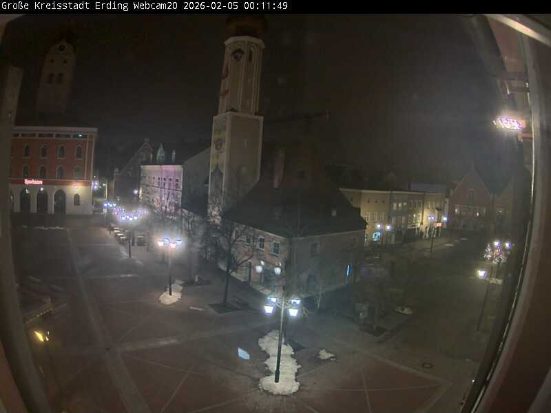 Archiv Foto Webcam Erding: Stadtturm, Kirche und Fußgängerzone