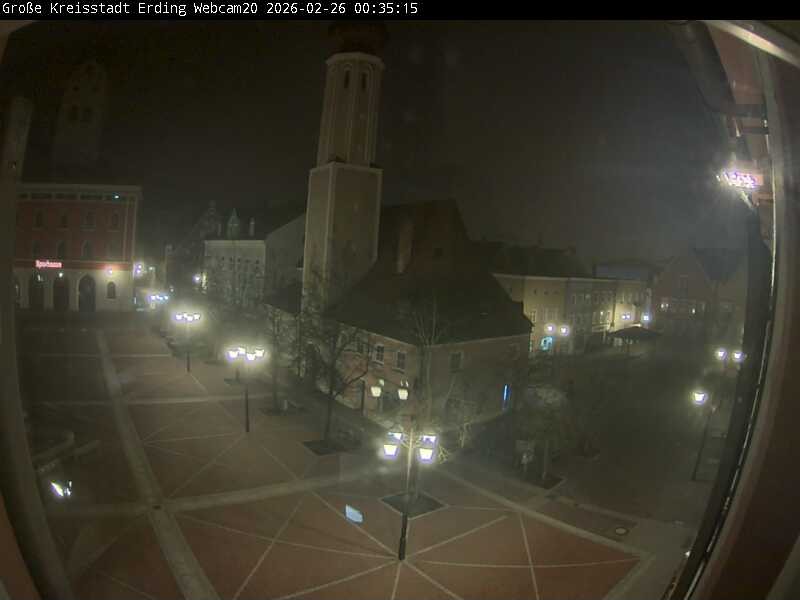 Archived image Webcam City center of Erding and the local city tower