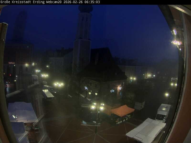 Archived image Webcam City center of Erding and the local city tower