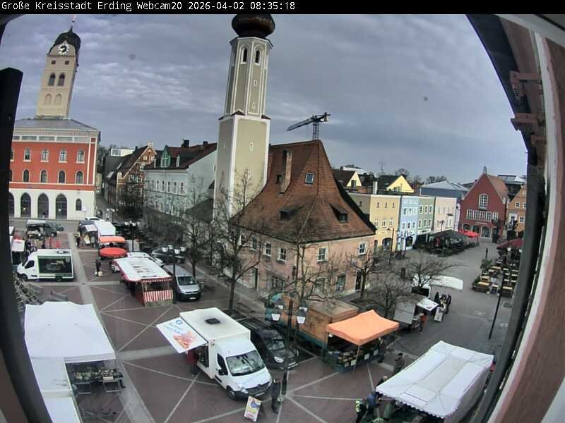 Archiv Foto Webcam Erding: Stadtturm, Kirche und Fußgängerzone