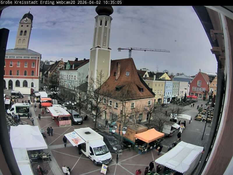 Archiv Foto Webcam Erding: Stadtturm, Kirche und Fußgängerzone