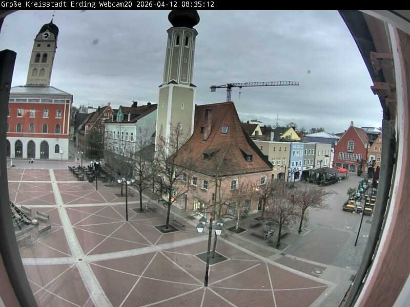 Archiv Foto Webcam Erding: Stadtturm, Kirche und Fußgängerzone